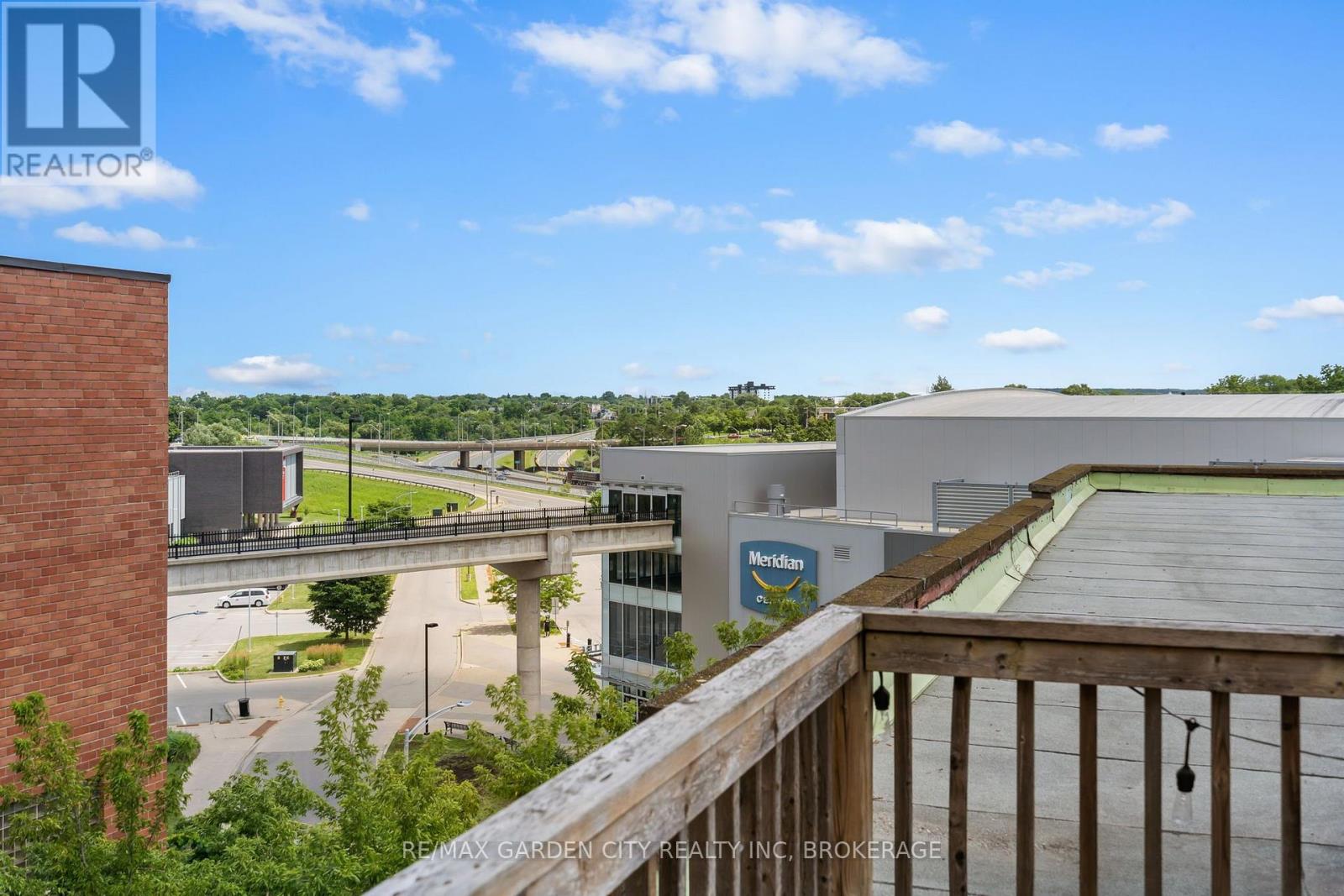 90 St. Paul Street, St. Catharines, Ontario  L2R 3M2 - Photo 17 - X13599446