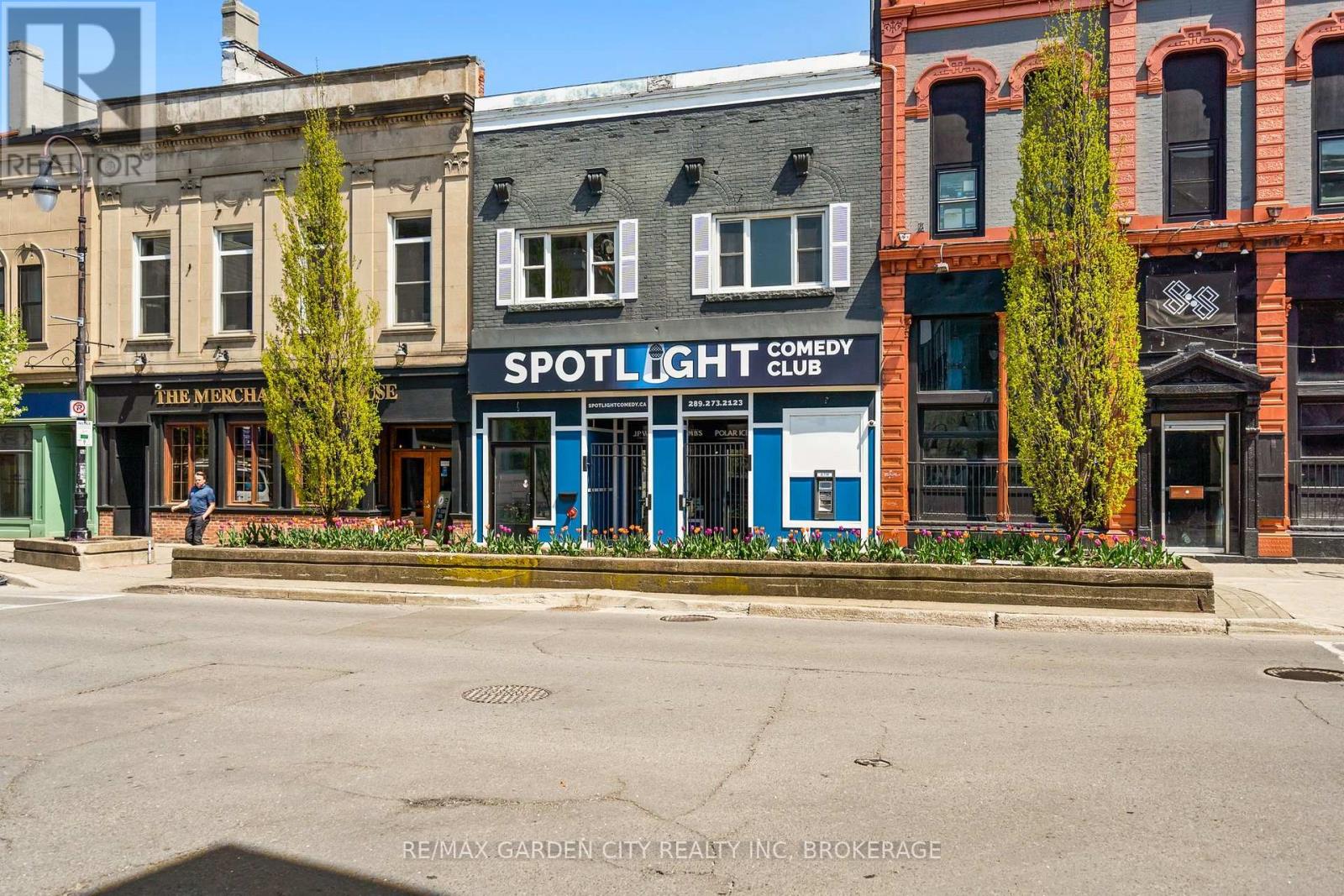 90 St. Paul Street, St. Catharines, Ontario  L2R 3M2 - Photo 2 - X13599446