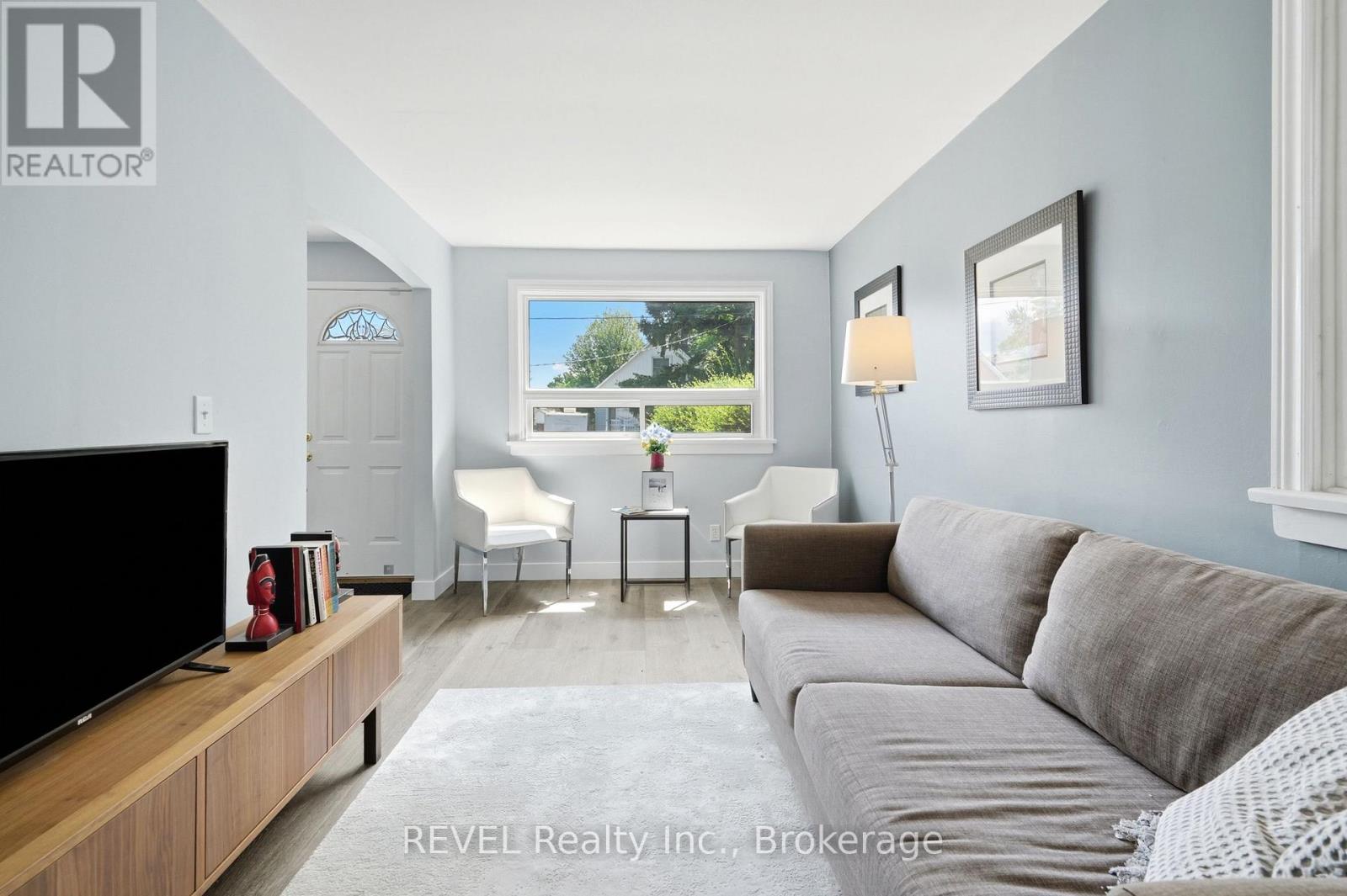 2 Kent Street, St. Catharines, Ontario  L2S 1H1 - Photo 10 - X13599712