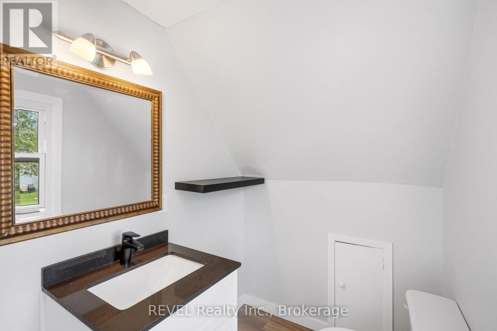 2 Kent Street, St. Catharines, Ontario  L2S 1H1 - Photo 21 - X13599712