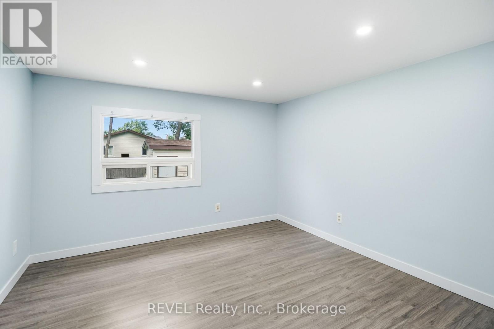 2 Kent Street, St. Catharines, Ontario  L2S 1H1 - Photo 24 - X13599712