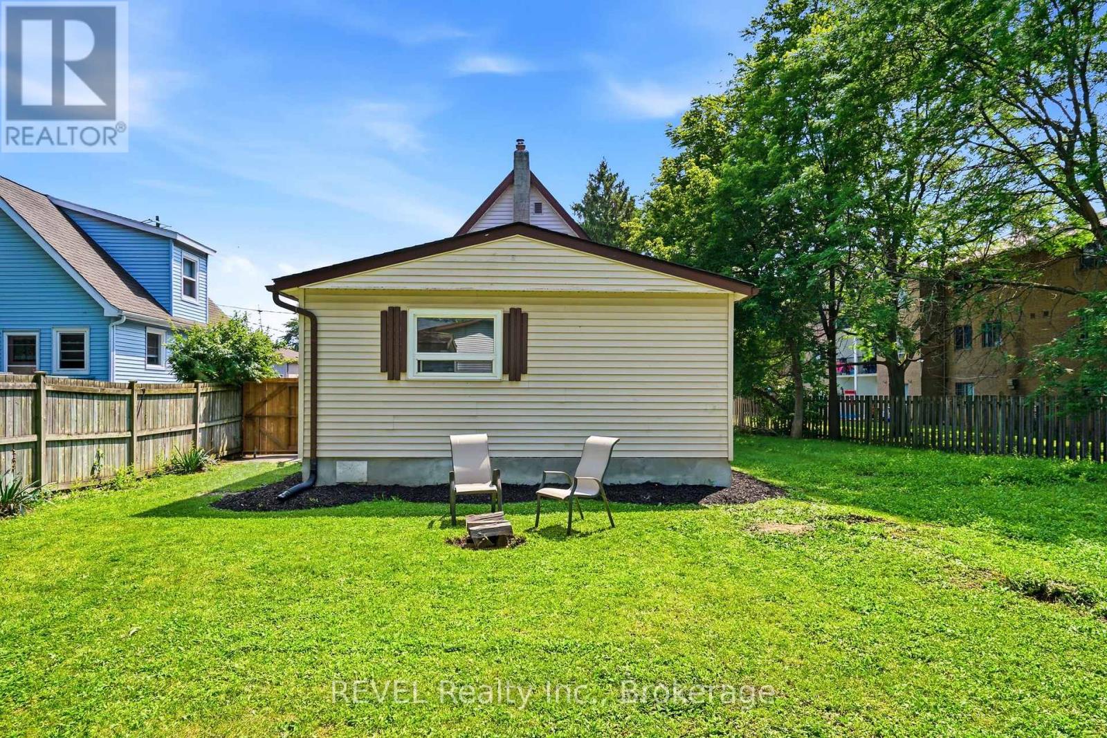 2 Kent Street, St. Catharines, Ontario  L2S 1H1 - Photo 34 - X13599712