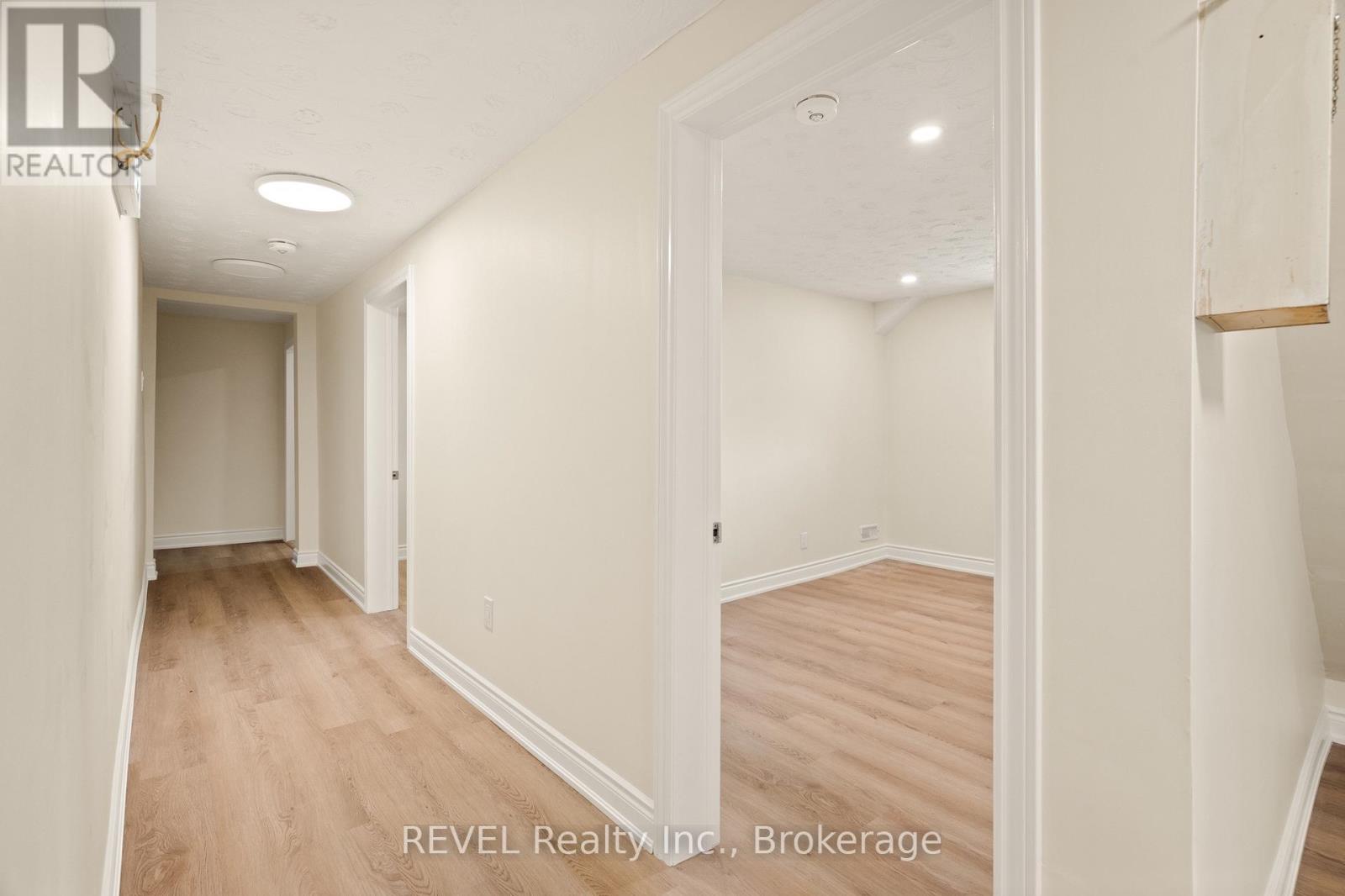 5829 Ferry Street, Niagara Falls, Ontario  L2G 1S8 - Photo 32 - X13599838