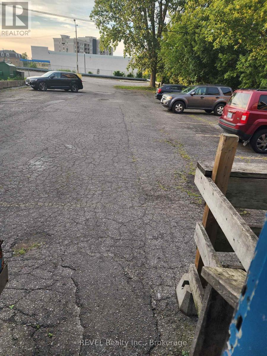 5829 Ferry Street, Niagara Falls, Ontario  L2G 1S8 - Photo 43 - X13599838