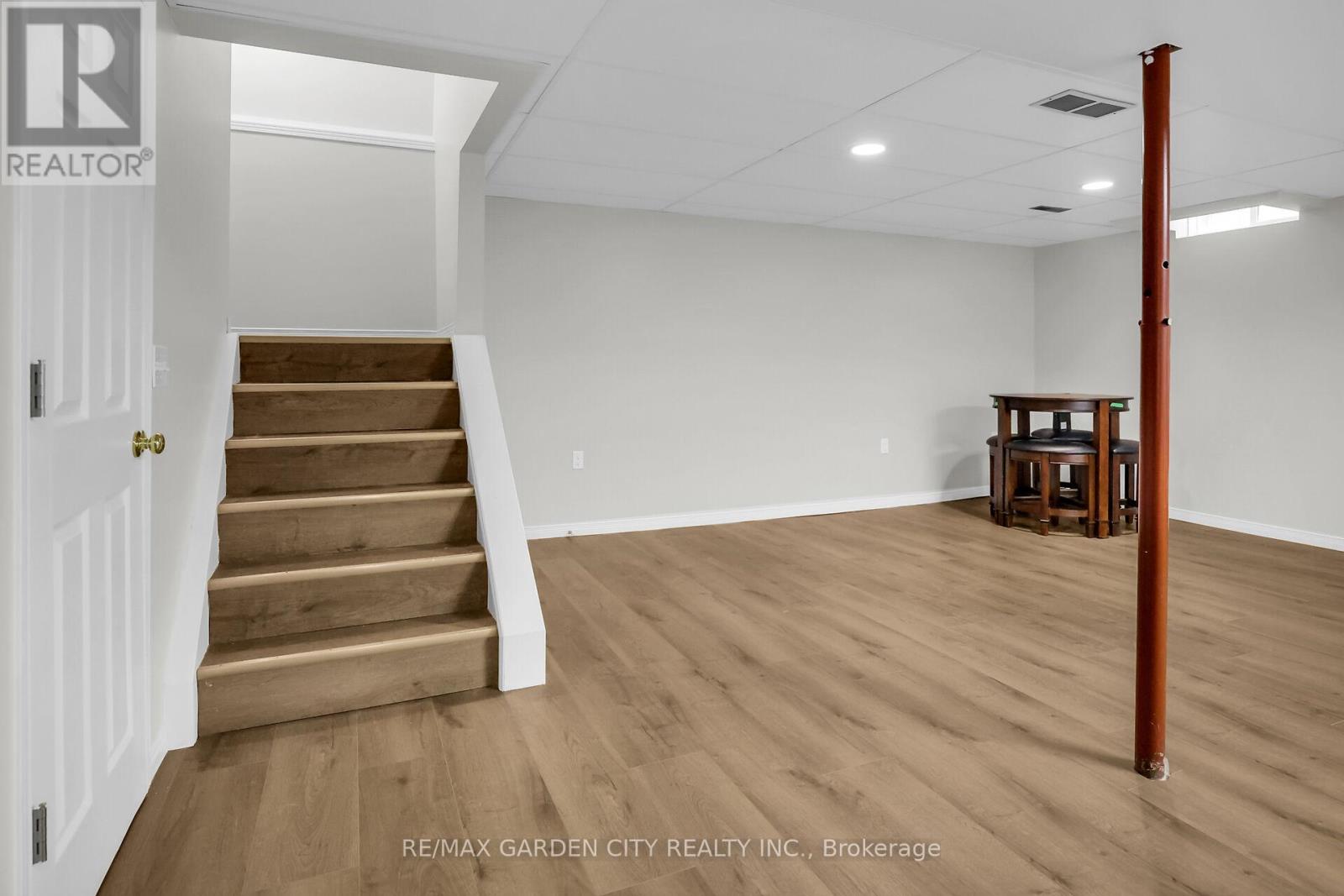 4542 Ivy Gardens Crescent, Lincoln, Ontario  L3J 0B3 - Photo 18 - X13599962