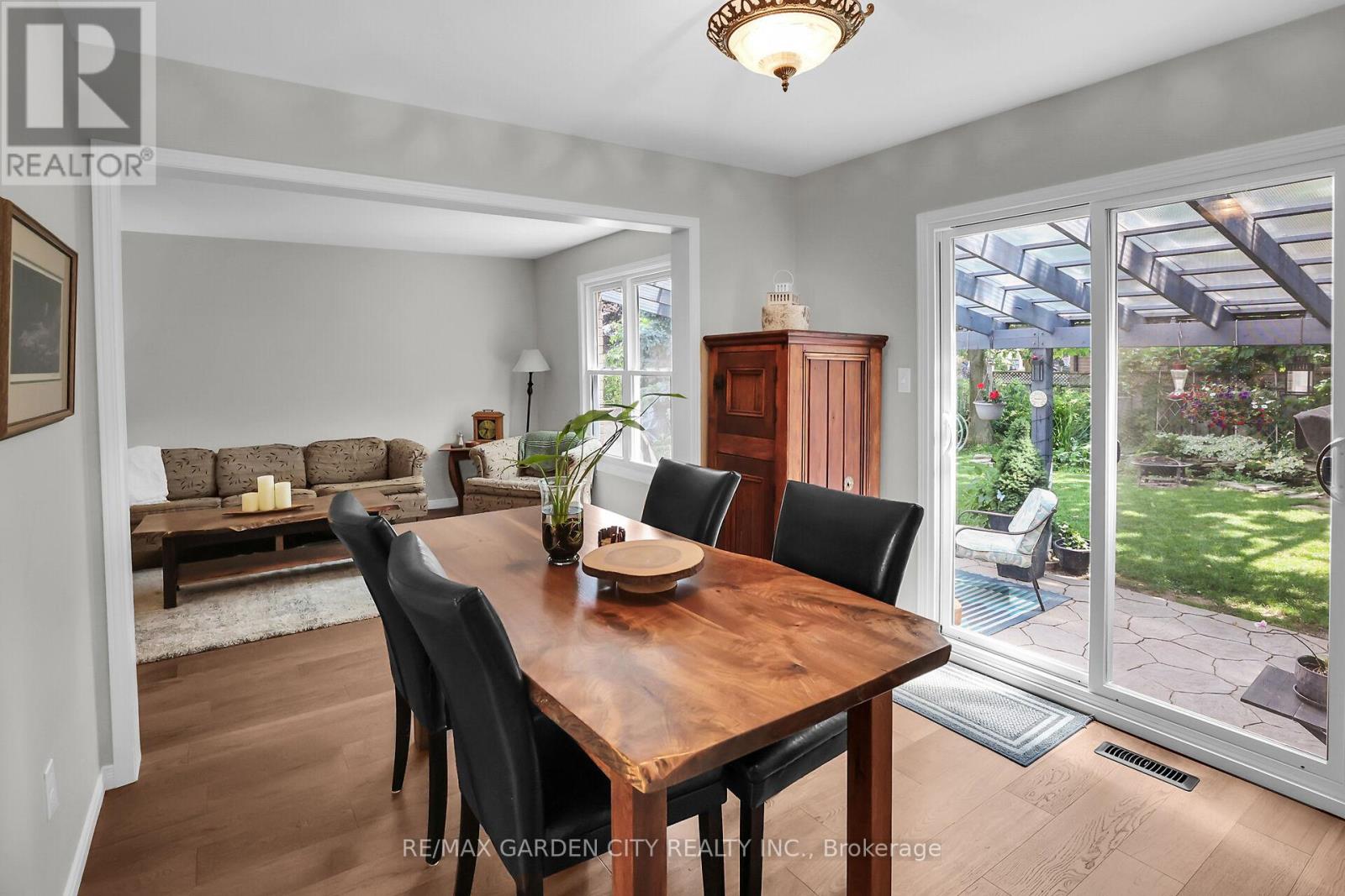 4542 Ivy Gardens Crescent, Lincoln, Ontario  L3J 0B3 - Photo 8 - X13599962