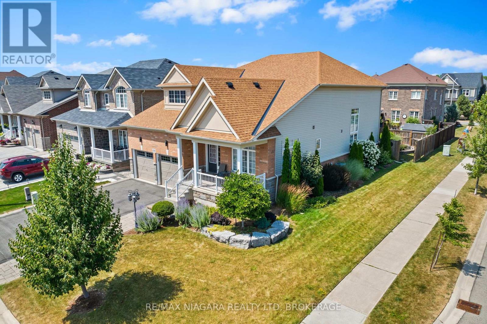 4385 Cinnamon Grove, Niagara Falls, Ontario  L2G 0G2 - Photo 2 - X13600124