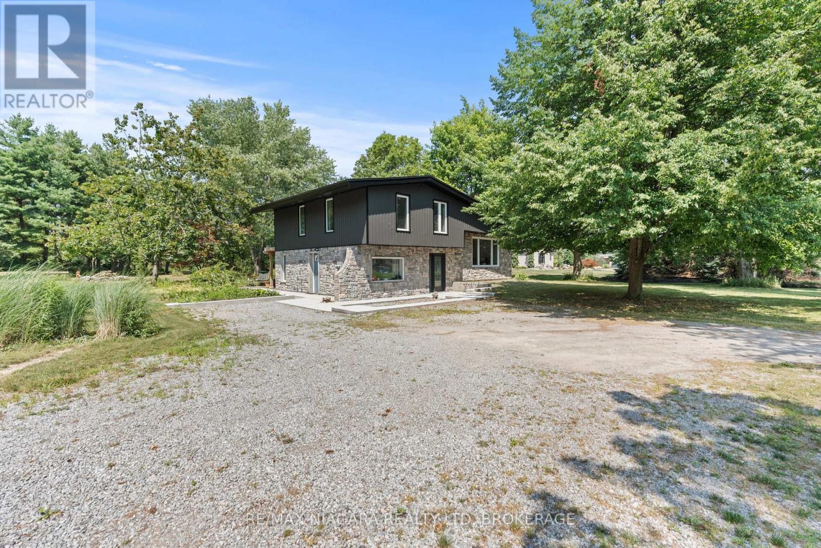 1546 Nigh Road, Fort Erie, Ontario  L2A 5M4 - Photo 3 - X13600228