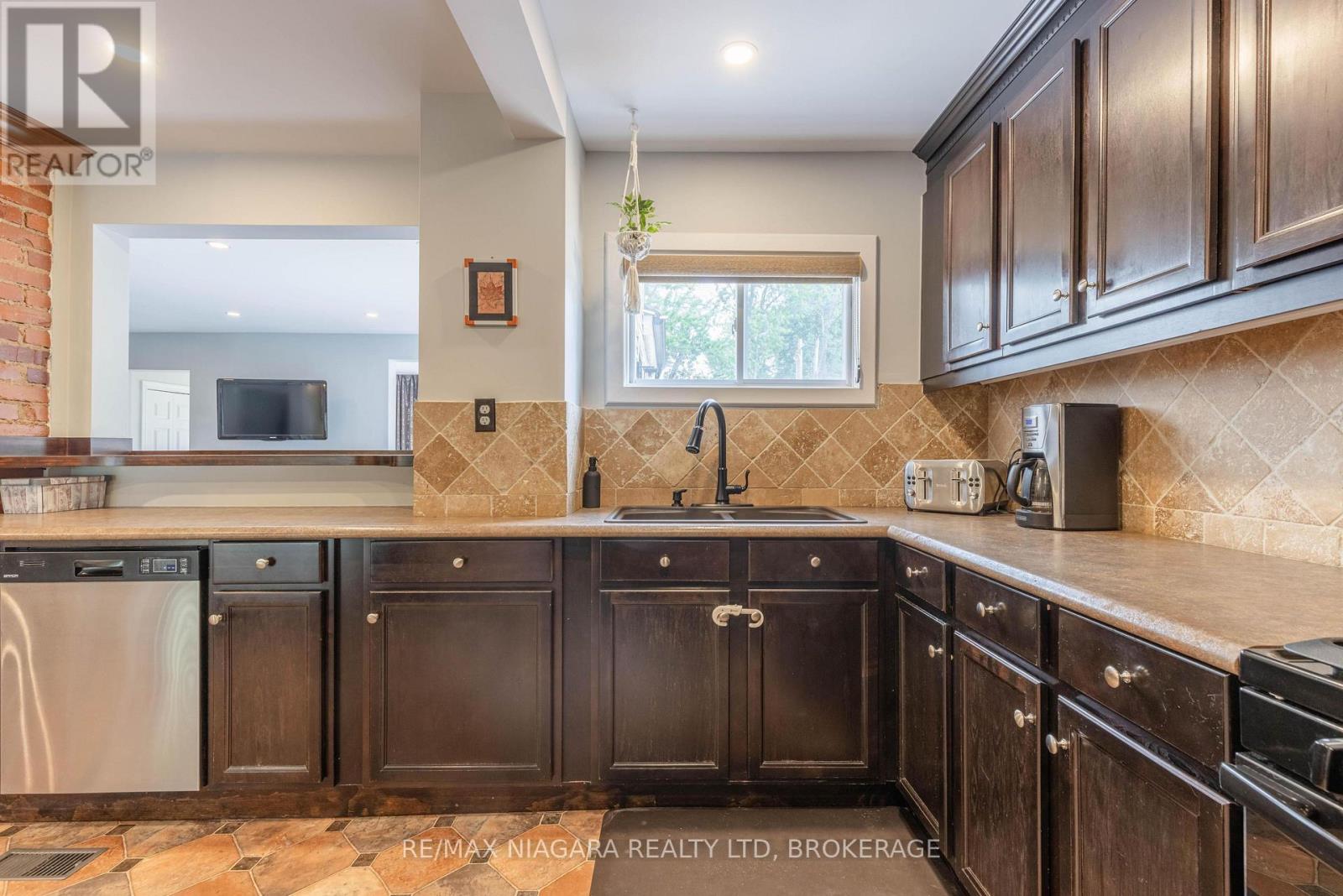 93 First Street, Welland, Ontario  L3B 4R8 - Photo 10 - X13601512