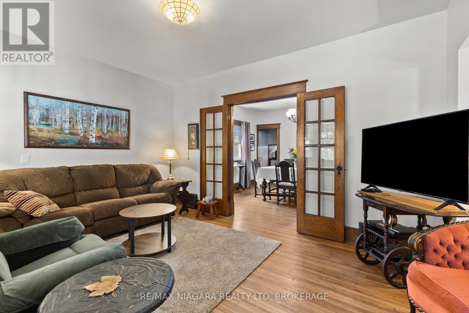 6403 Locus Avenue, Niagara Falls, Ontario  L2G 4K4 - Photo 10 - X13601760