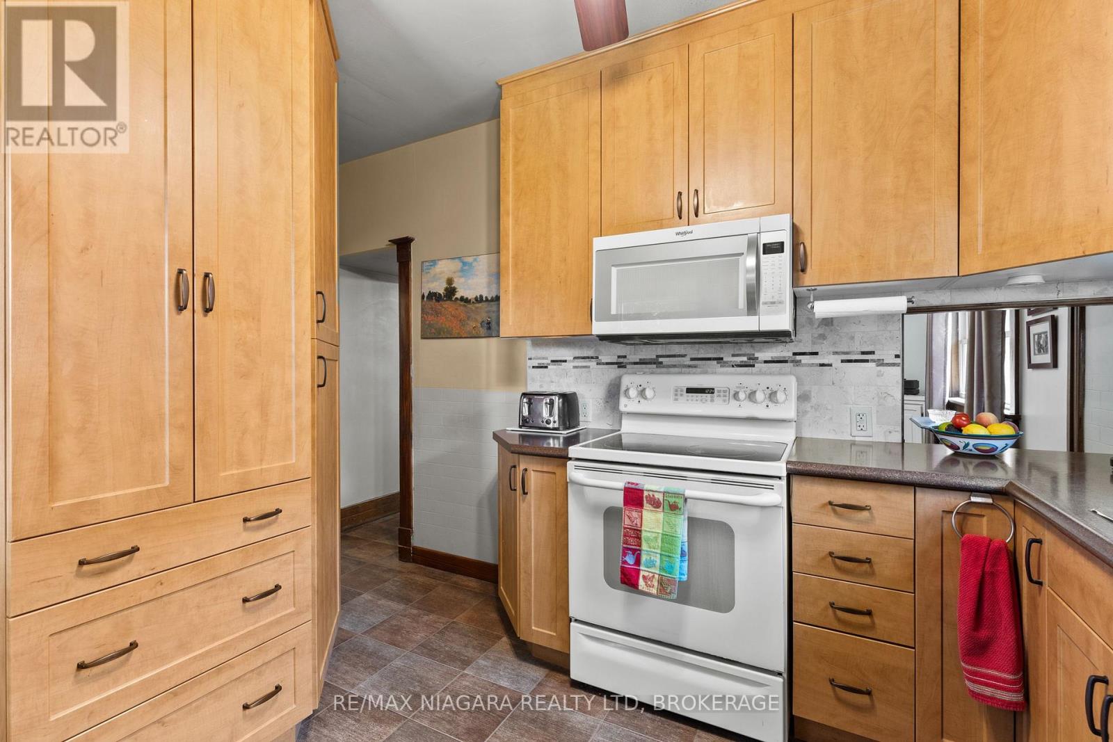 6403 Locus Avenue, Niagara Falls, Ontario  L2G 4K4 - Photo 17 - X13601760