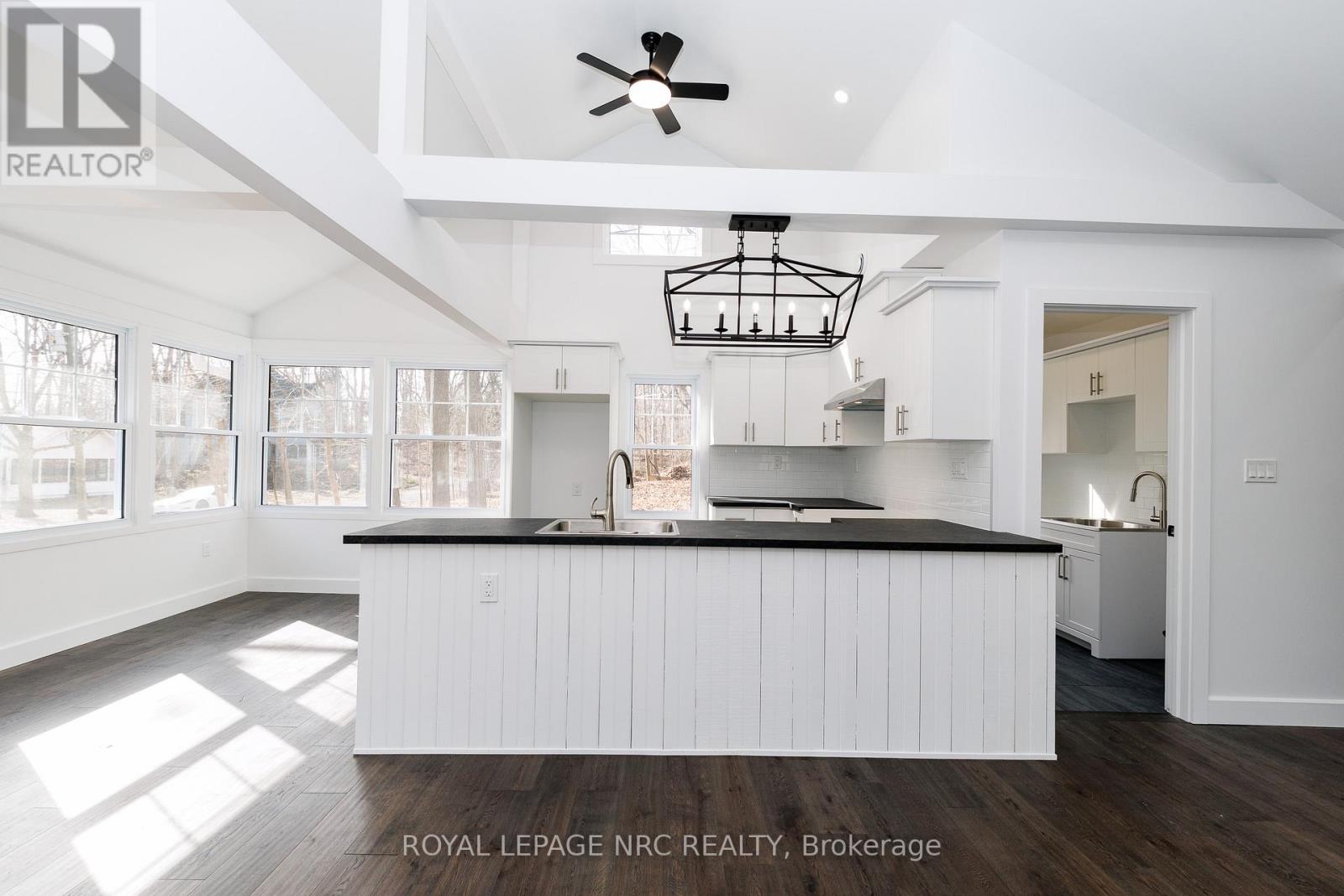 212 Holloway Bay Road S, Port Colborne, Ontario  L0S 1R0 - Photo 15 - X13601852
