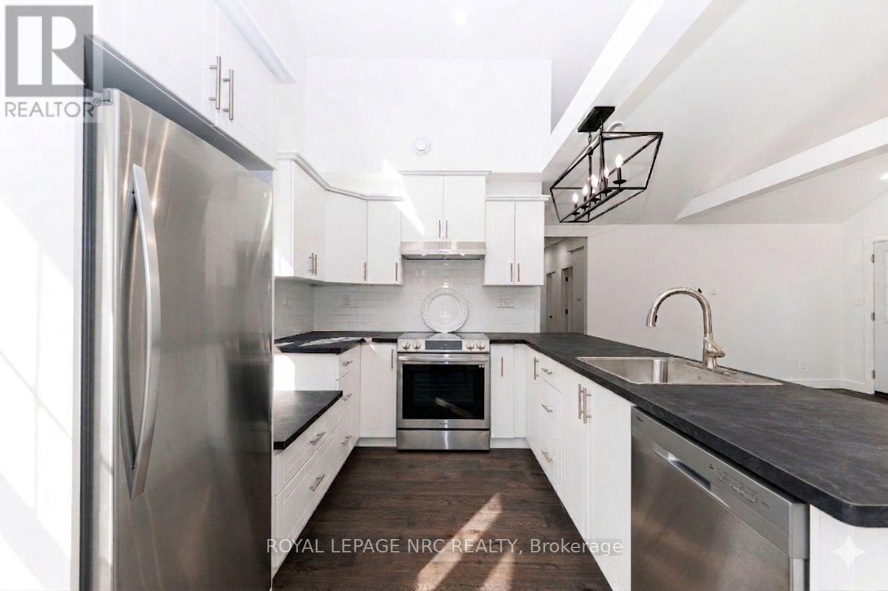 212 Holloway Bay Road S, Port Colborne, Ontario  L0S 1R0 - Photo 8 - X13601852