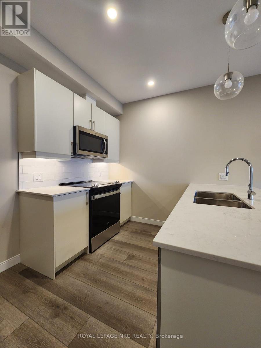 707 - 118 West Street, Port Colborne, Ontario  L3K 0B9 - Photo 6 - X13602132