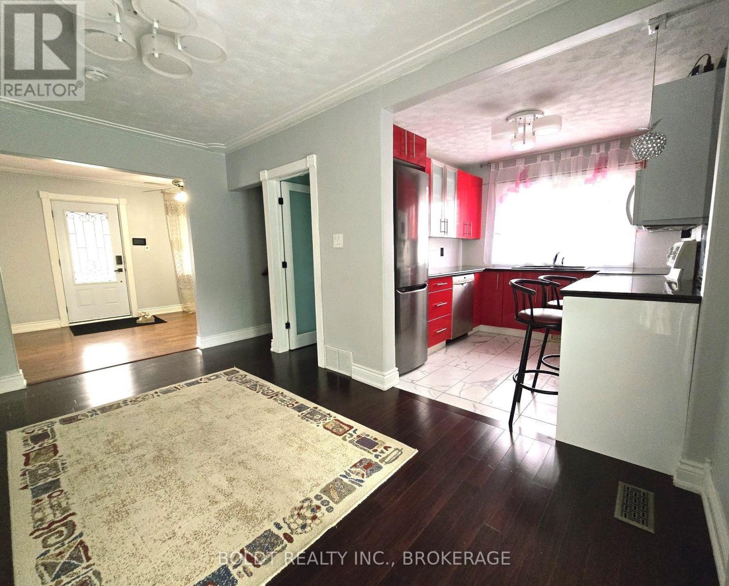 5060 Ontario Avenue, Niagara Falls, Ontario  L2E 3R9 - Photo 10 - X13602196