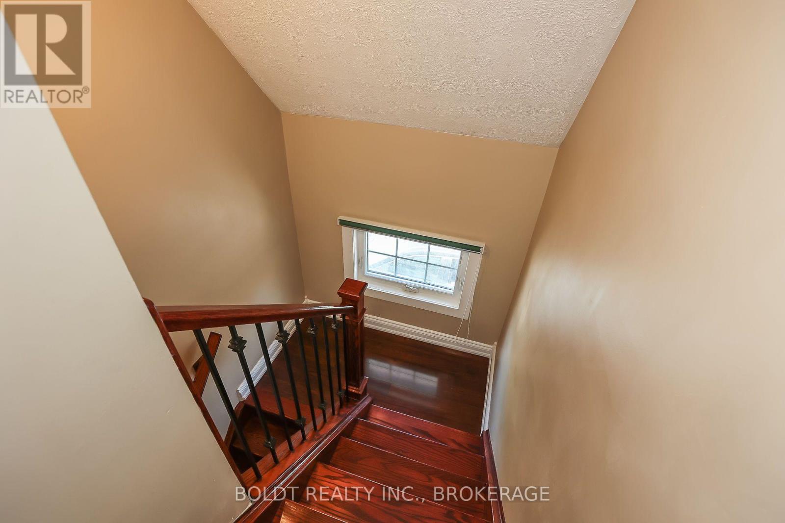 5060 Ontario Avenue, Niagara Falls, Ontario  L2E 3R9 - Photo 24 - X13602196