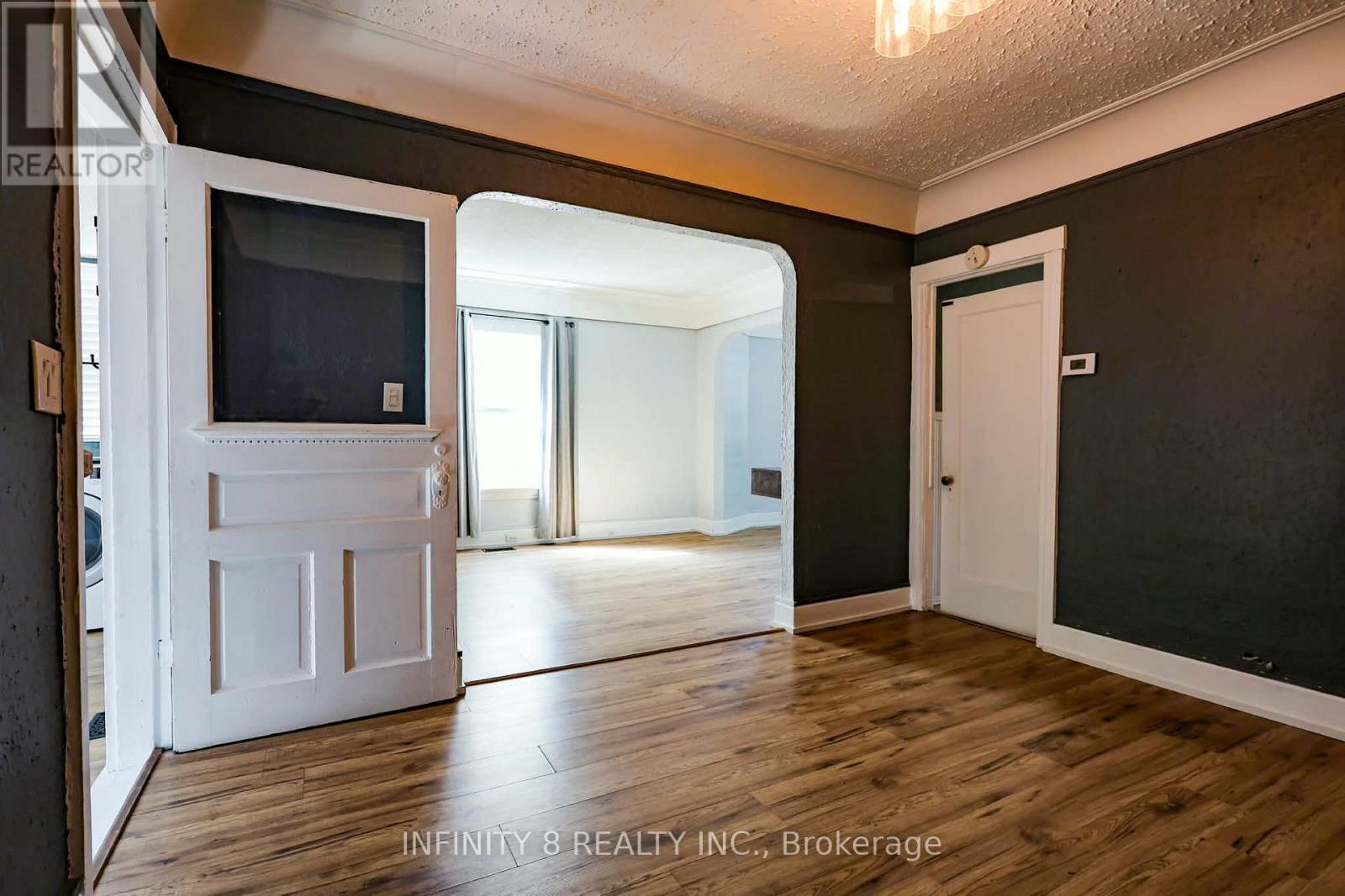 4 Alpine Street, St. Catharines, Ontario  L2S 2Y1 - Photo 6 - X13602830