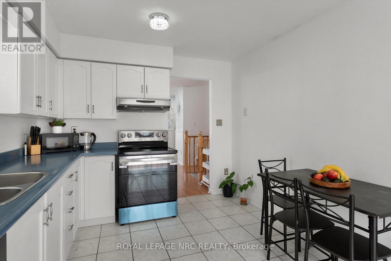 147 St. Lawrence Drive, Welland, Ontario  L3C 7H6 - Photo 14 - X13602942