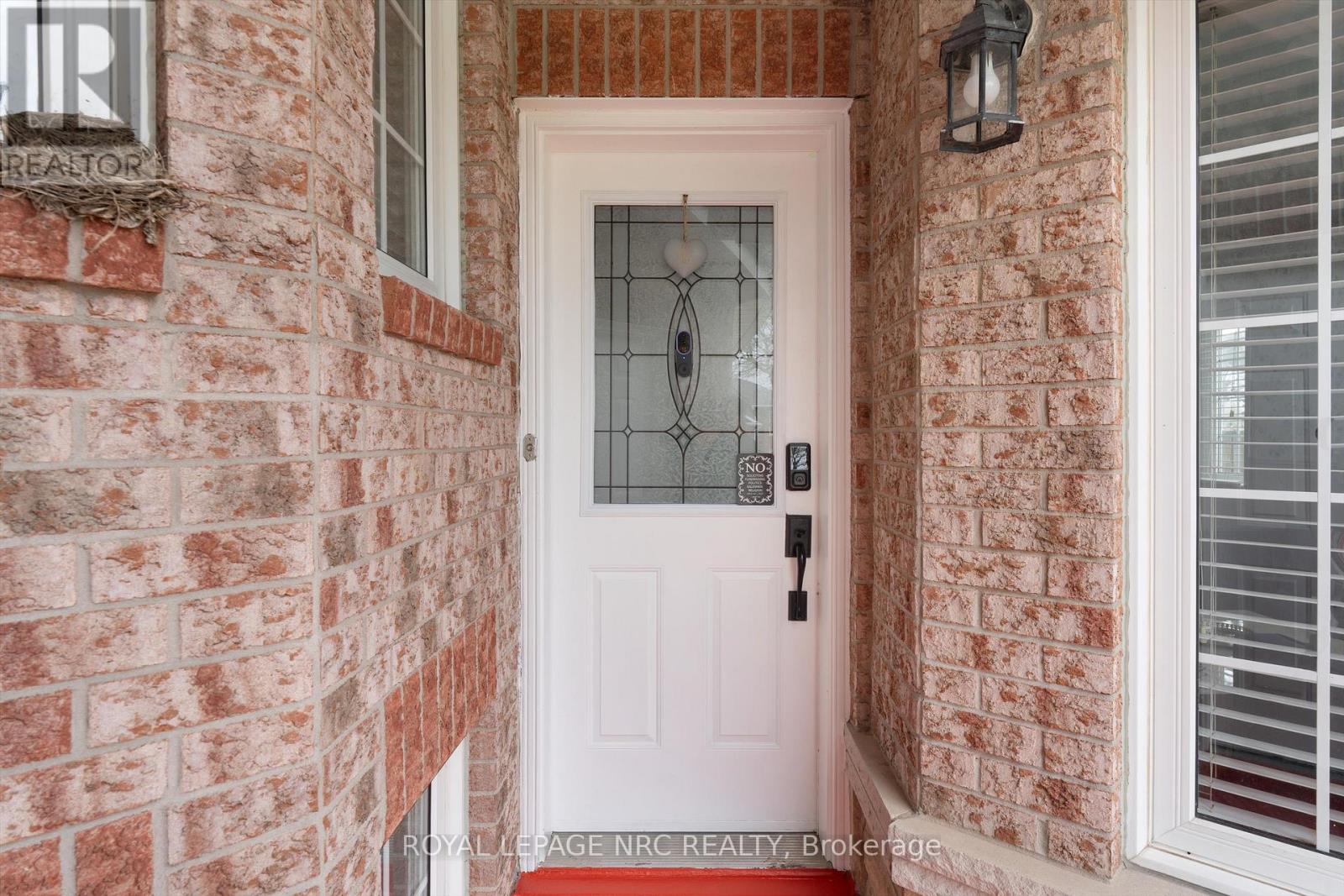 147 St. Lawrence Drive, Welland, Ontario  L3C 7H6 - Photo 3 - X13602942