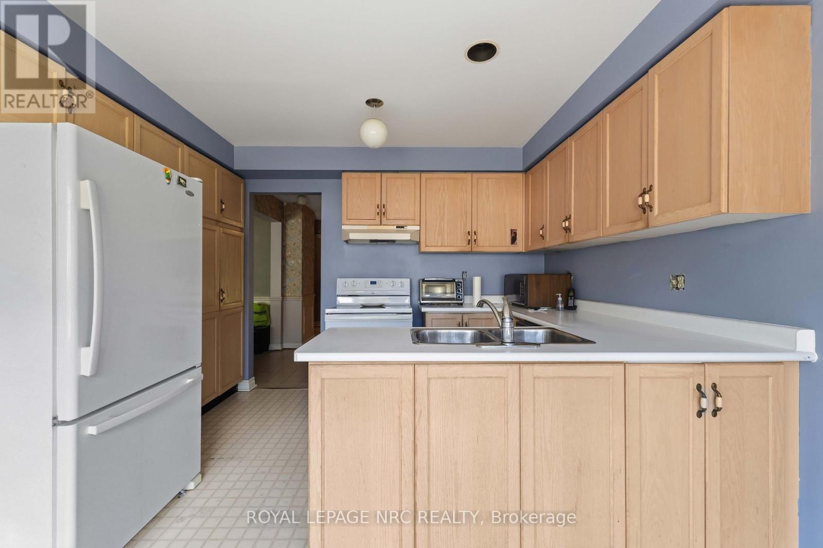 23 Woodside Square, Pelham, Ontario  L0S 1E4 - Photo 12 - X13603410