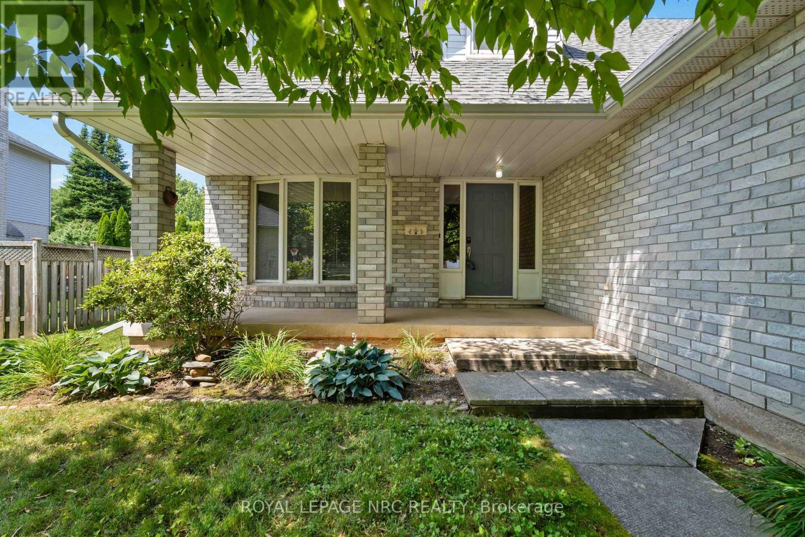 23 Woodside Square, Pelham, Ontario  L0S 1E4 - Photo 3 - X13603410