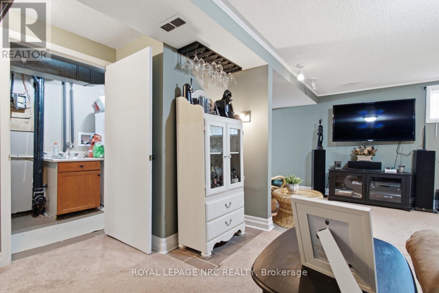 182 Leaside Drive, Welland, Ontario  L3C 6H1 - Photo 21 - X13603474