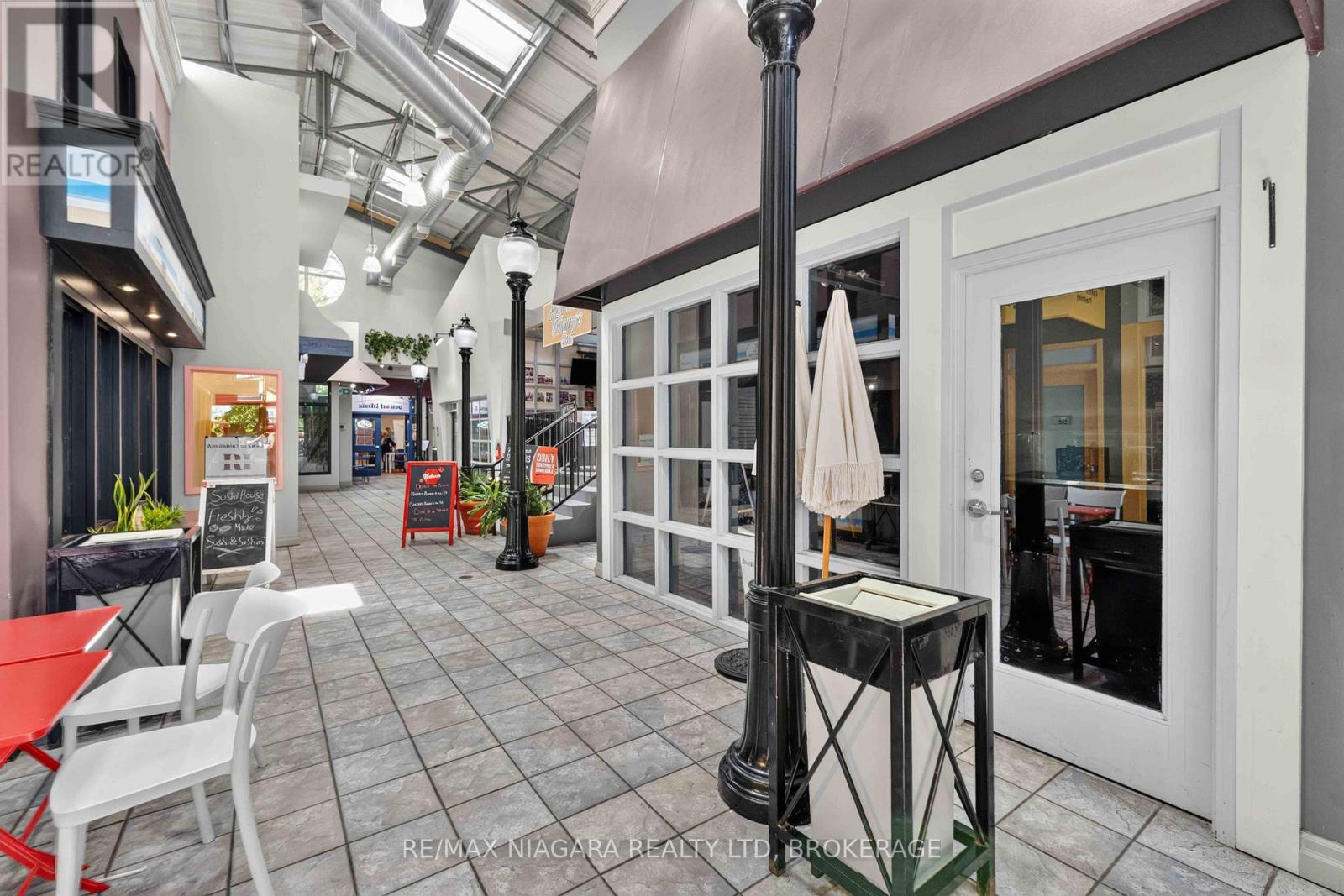 110 - 17 Lock Street, St. Catharines, Ontario  L2N 5B6 - Photo 6 - X13603794