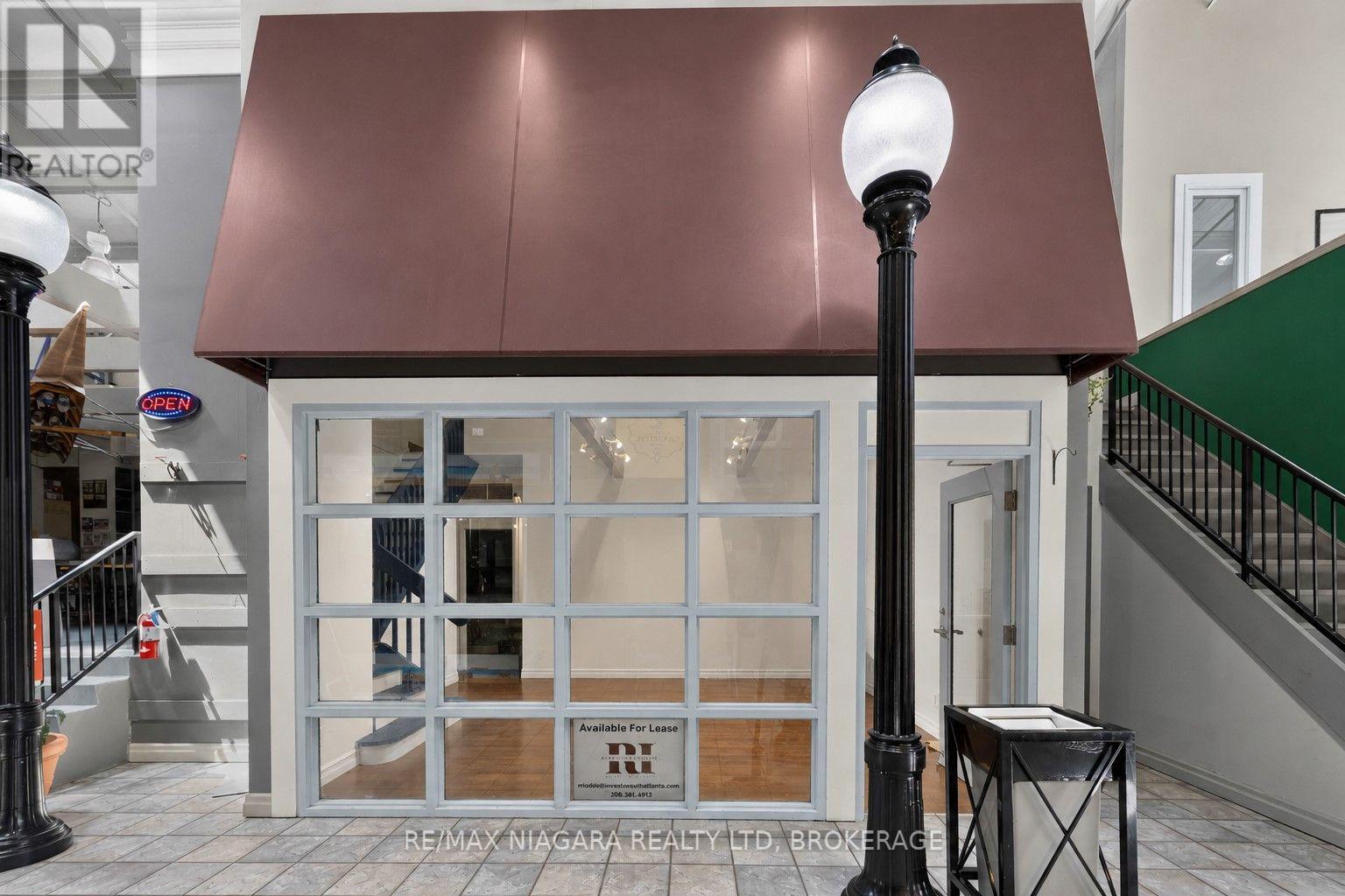 111 - 17 Lock Street, St. Catharines, Ontario  L2N 5B6 - Photo 4 - X13603930
