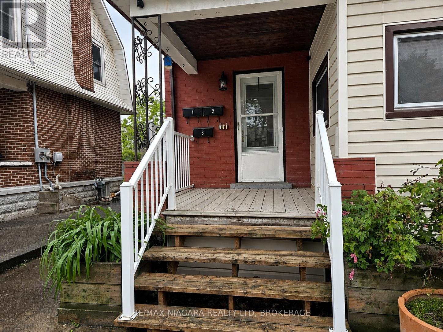 3 - 23 AVENUE PLACE, Welland, Ontario