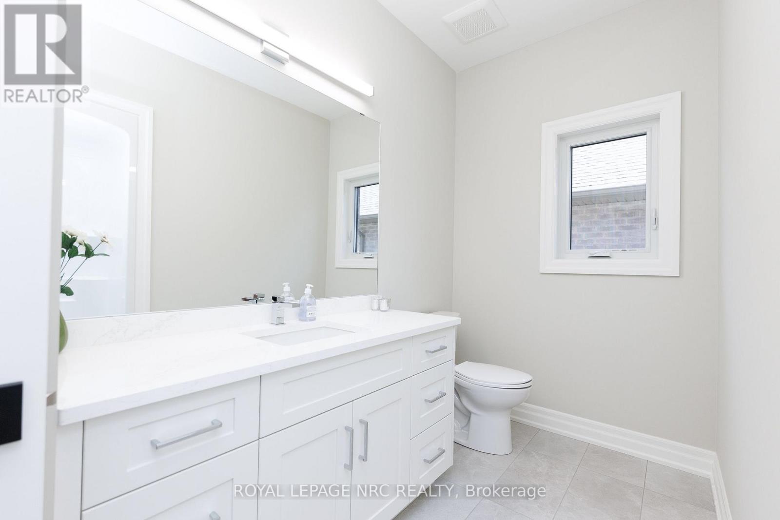 270 Lancaster Drive, Port Colborne, Ontario  L2V 5P3 - Photo 25 - X13604172