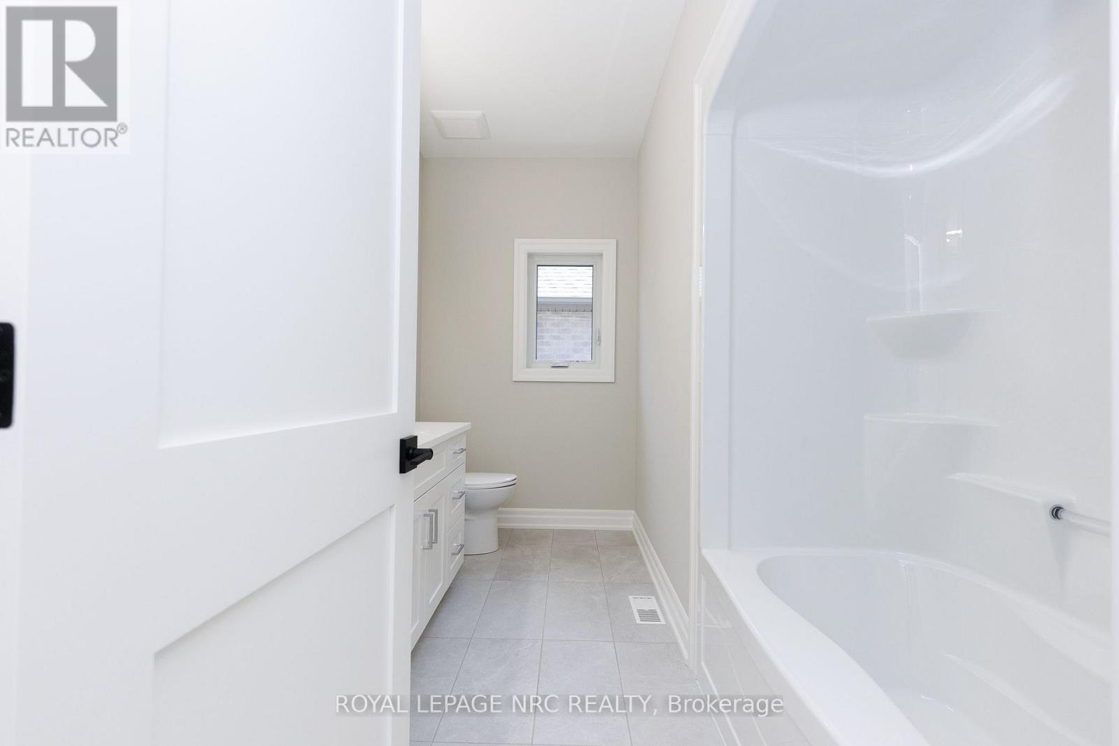 270 Lancaster Drive, Port Colborne, Ontario  L2V 5P3 - Photo 26 - X13604172