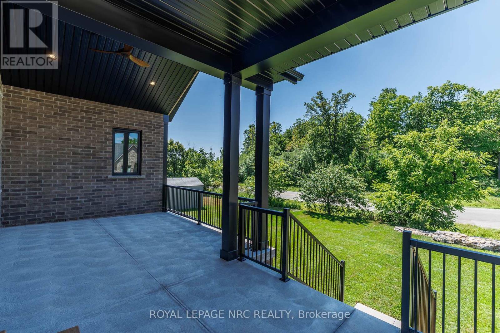 270 Lancaster Drive, Port Colborne, Ontario  L2V 5P3 - Photo 4 - X13604172