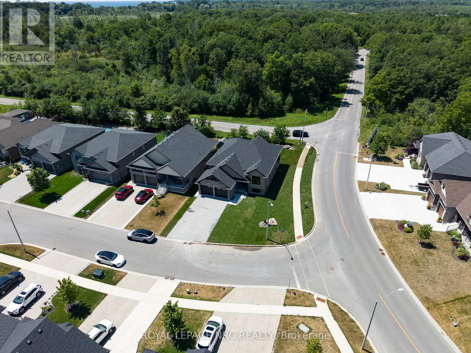 270 Lancaster Drive, Port Colborne, Ontario  L2V 5P3 - Photo 41 - X13604172