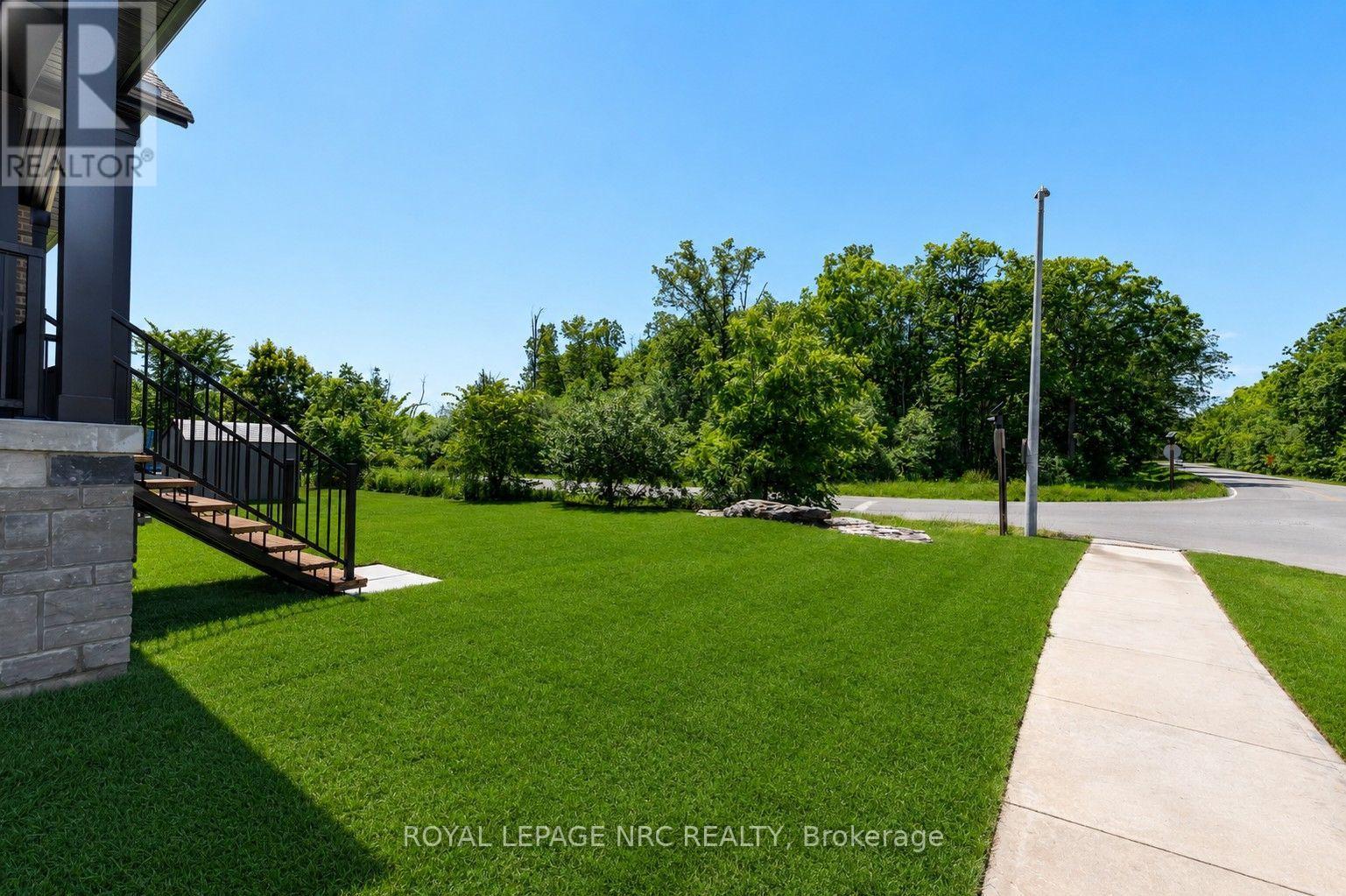 270 Lancaster Drive, Port Colborne, Ontario  L2V 5P3 - Photo 5 - X13604172