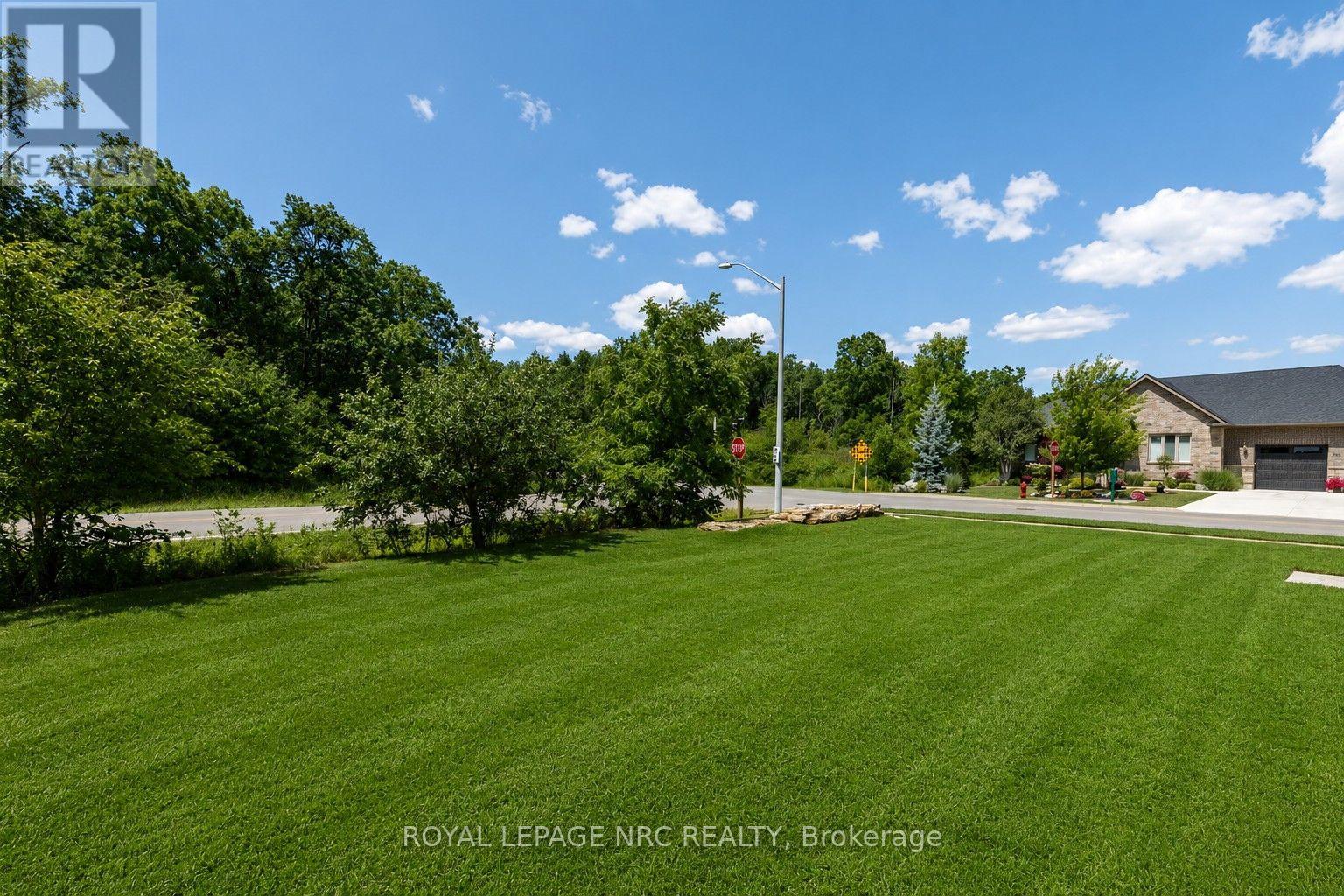 270 Lancaster Drive, Port Colborne, Ontario  L2V 5P3 - Photo 6 - X13604172