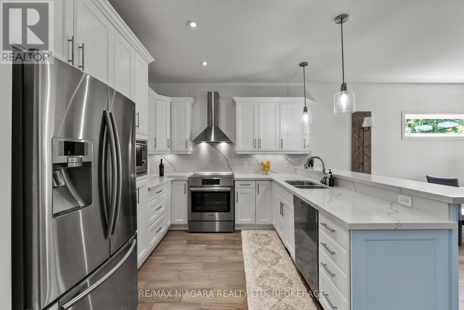31 Pinot Trail, Niagara-On-The-Lake, Ontario  L0S 1J0 - Photo 10 - X13604226
