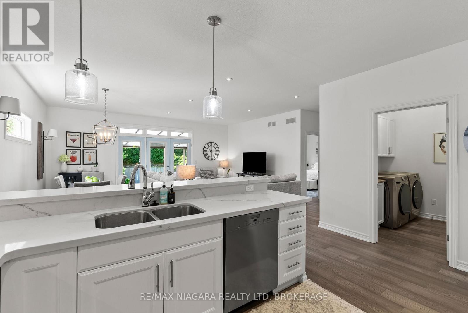 31 Pinot Trail, Niagara-On-The-Lake, Ontario  L0S 1J0 - Photo 12 - X13604226