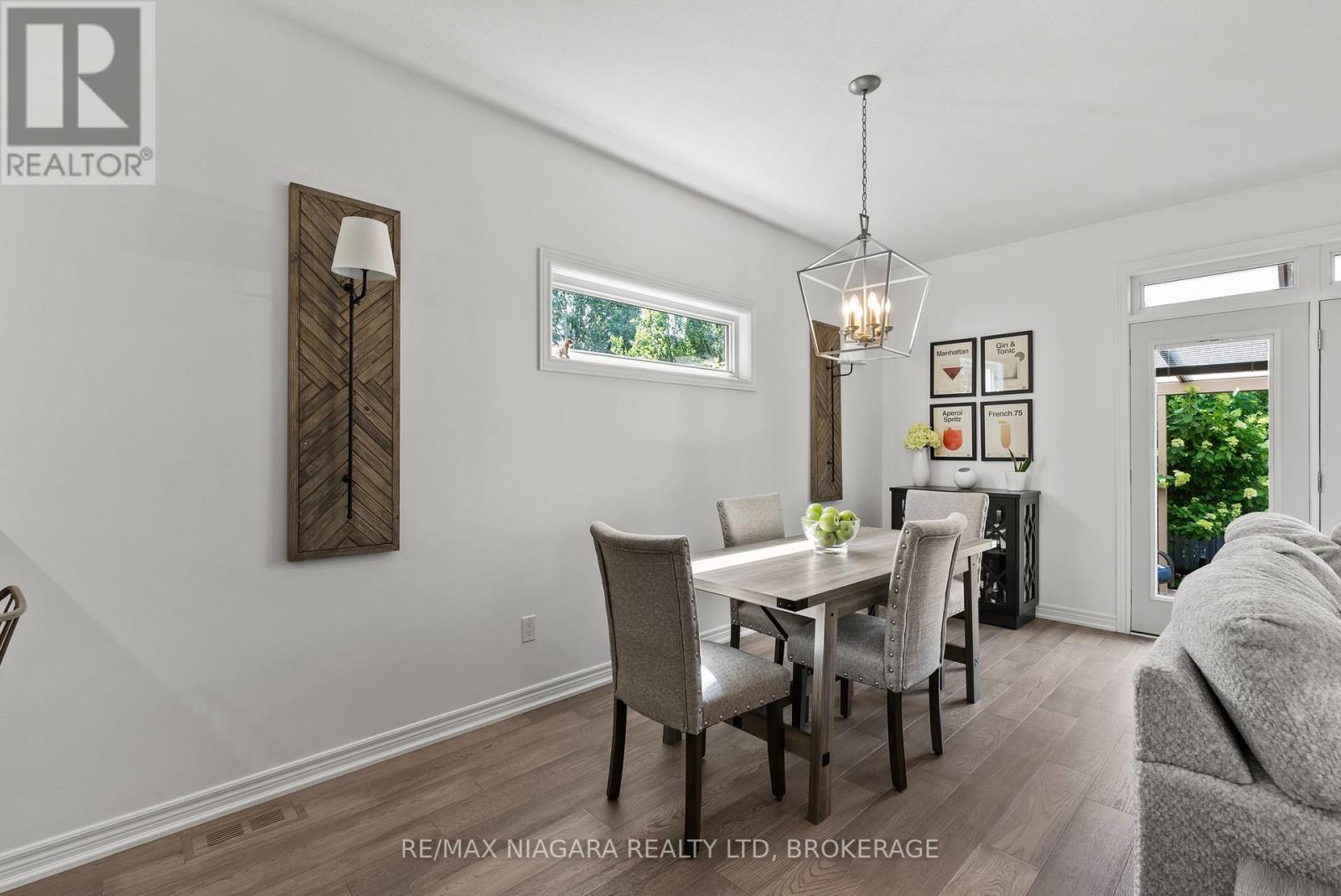 31 Pinot Trail, Niagara-On-The-Lake, Ontario  L0S 1J0 - Photo 18 - X13604226