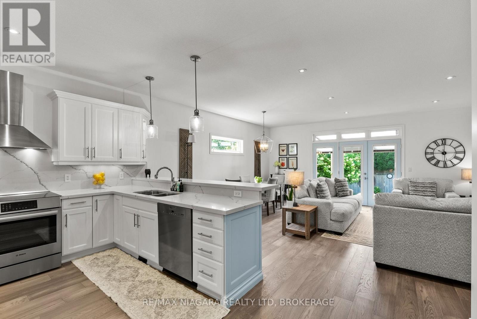 31 Pinot Trail, Niagara-On-The-Lake, Ontario  L0S 1J0 - Photo 9 - X13604226