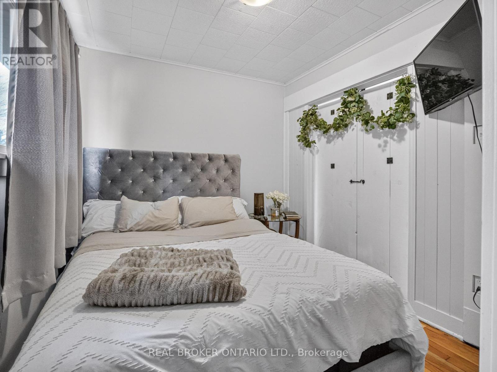 65 Christmas Street, Port Colborne, Ontario  L3K 1M4 - Photo 13 - X13604244