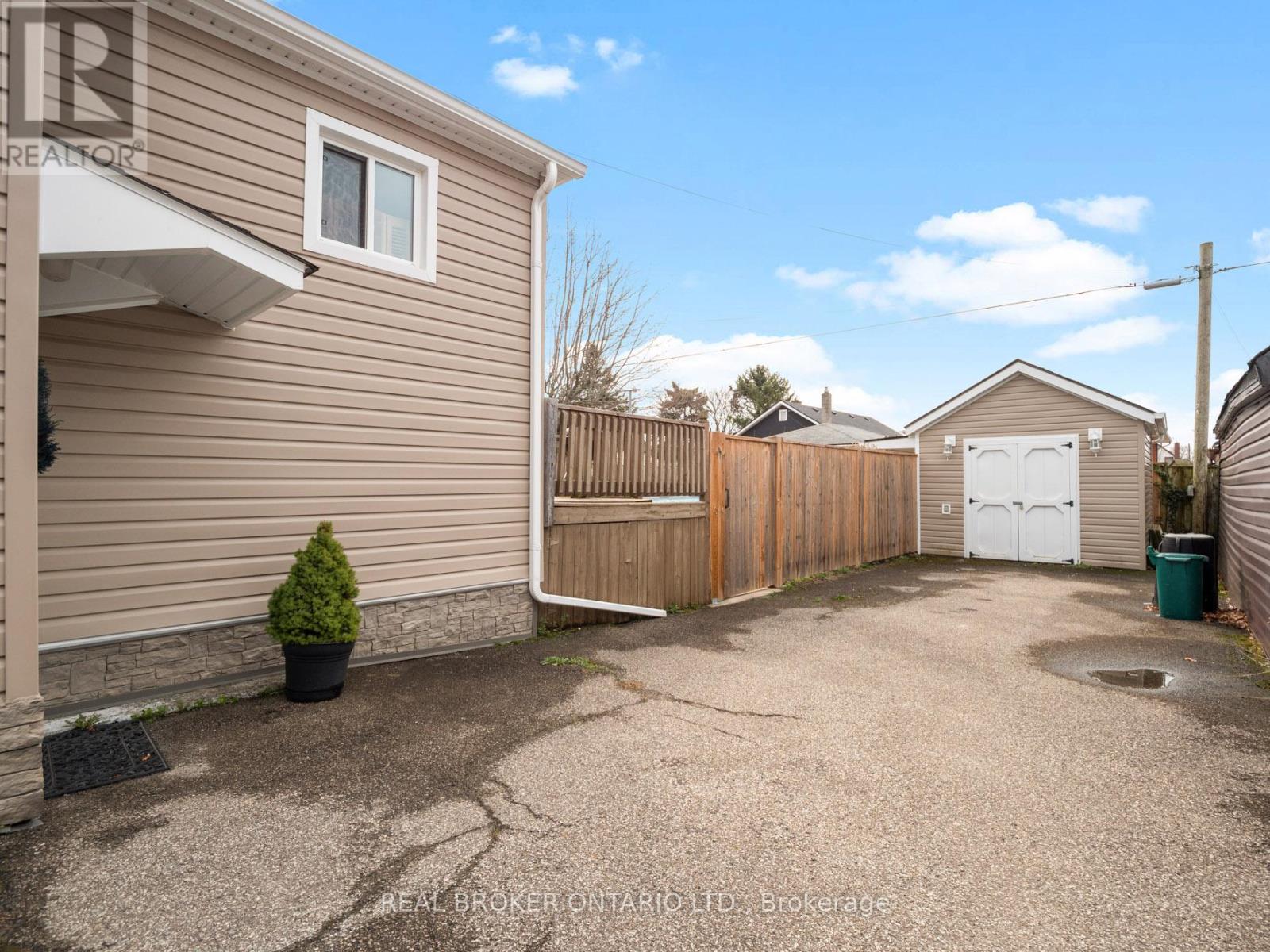 65 Christmas Street, Port Colborne, Ontario  L3K 1M4 - Photo 34 - X13604244