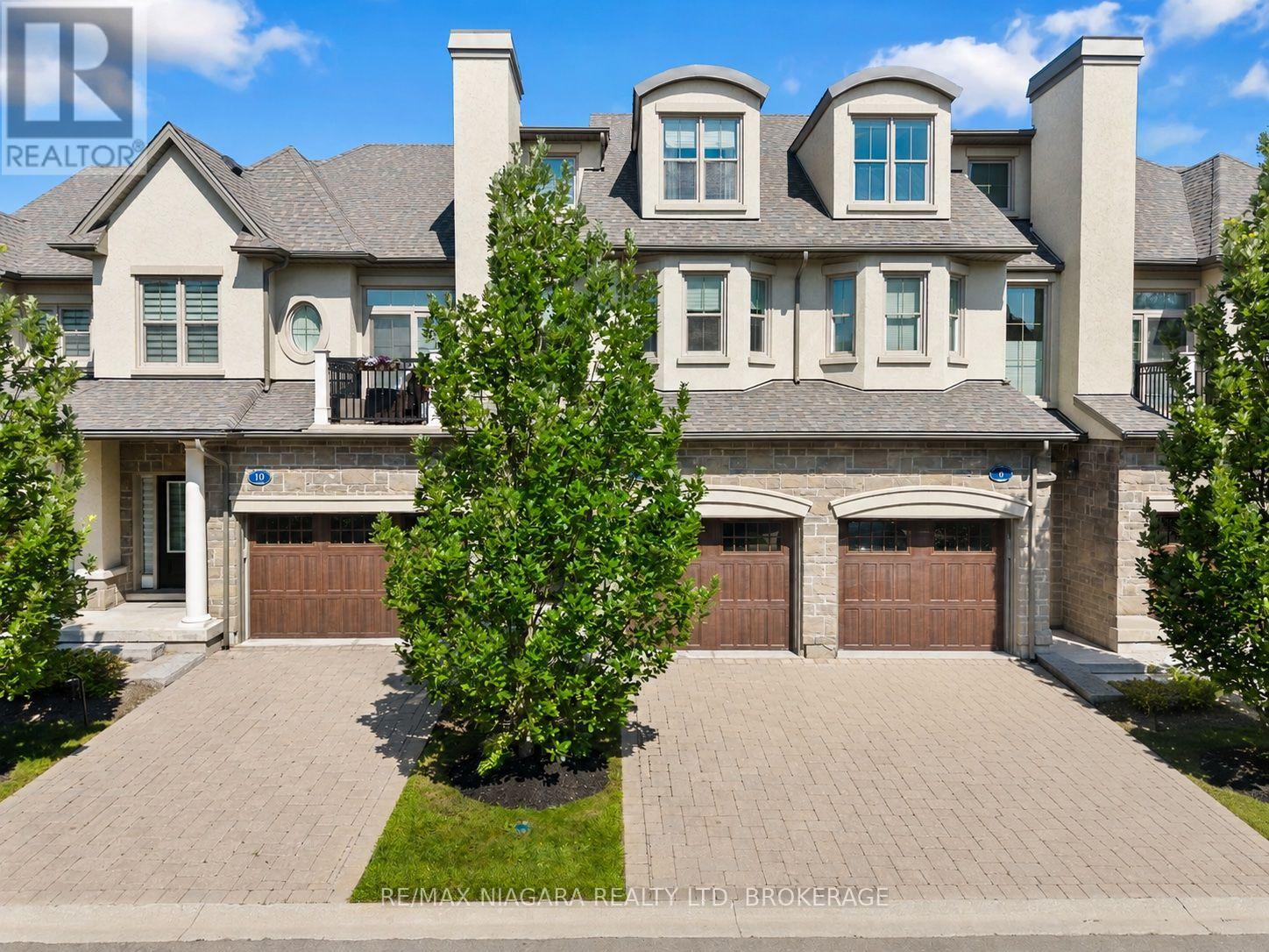 8 ST. ANDREWS LANE S, Niagara-on-the-Lake, Ontario