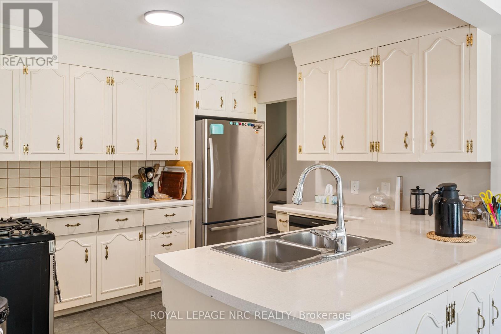 245 Riverview Boulevard, St. Catharines, Ontario  L2T 3N2 - Photo 13 - X13604880