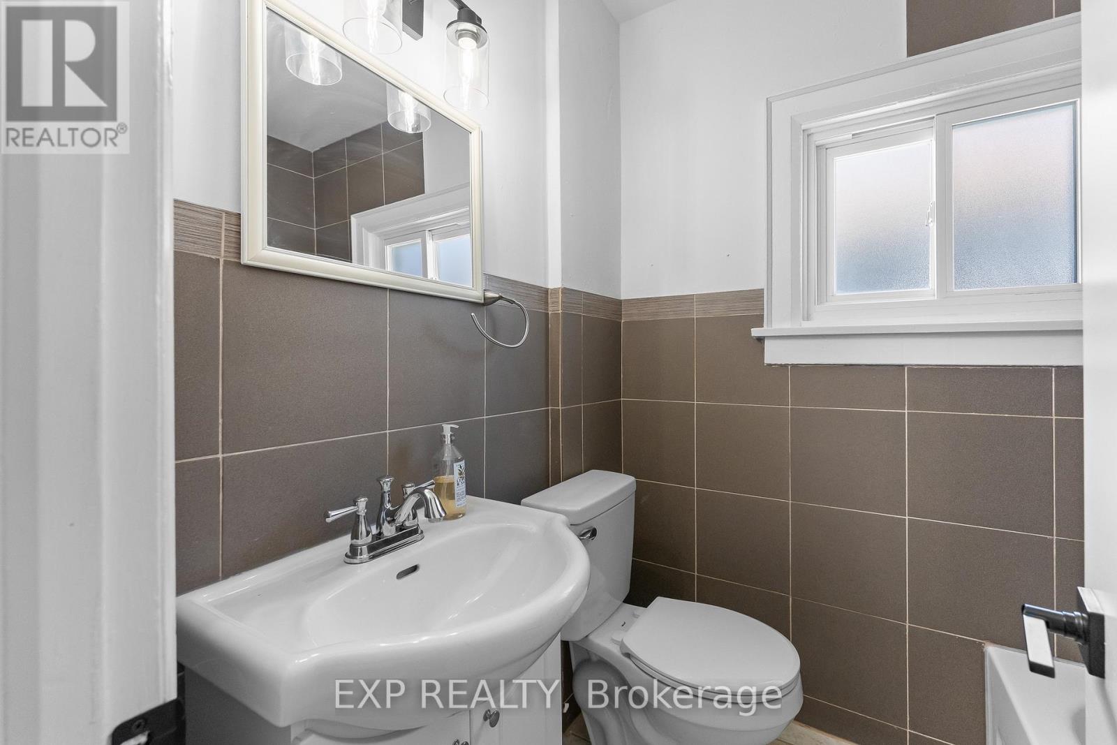 28 Grantham Avenue, St. Catharines, Ontario  L2P 3B4 - Photo 23 - X13604896