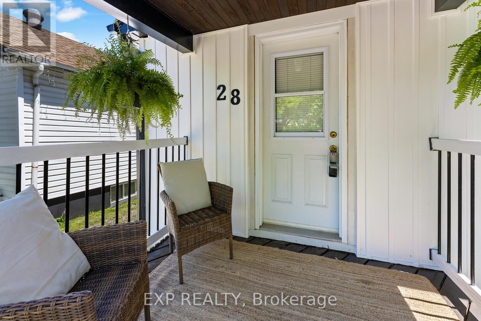 28 Grantham Avenue, St. Catharines, Ontario  L2P 3B4 - Photo 6 - X13604896