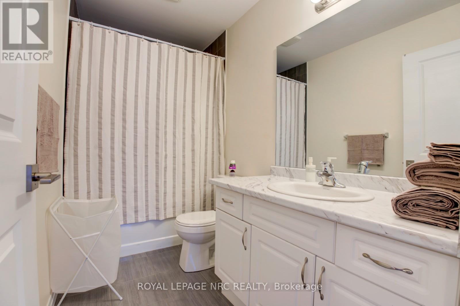4901 Pettit Avenue, Niagara Falls, Ontario  L2E 0B7 - Photo 18 - X13605082