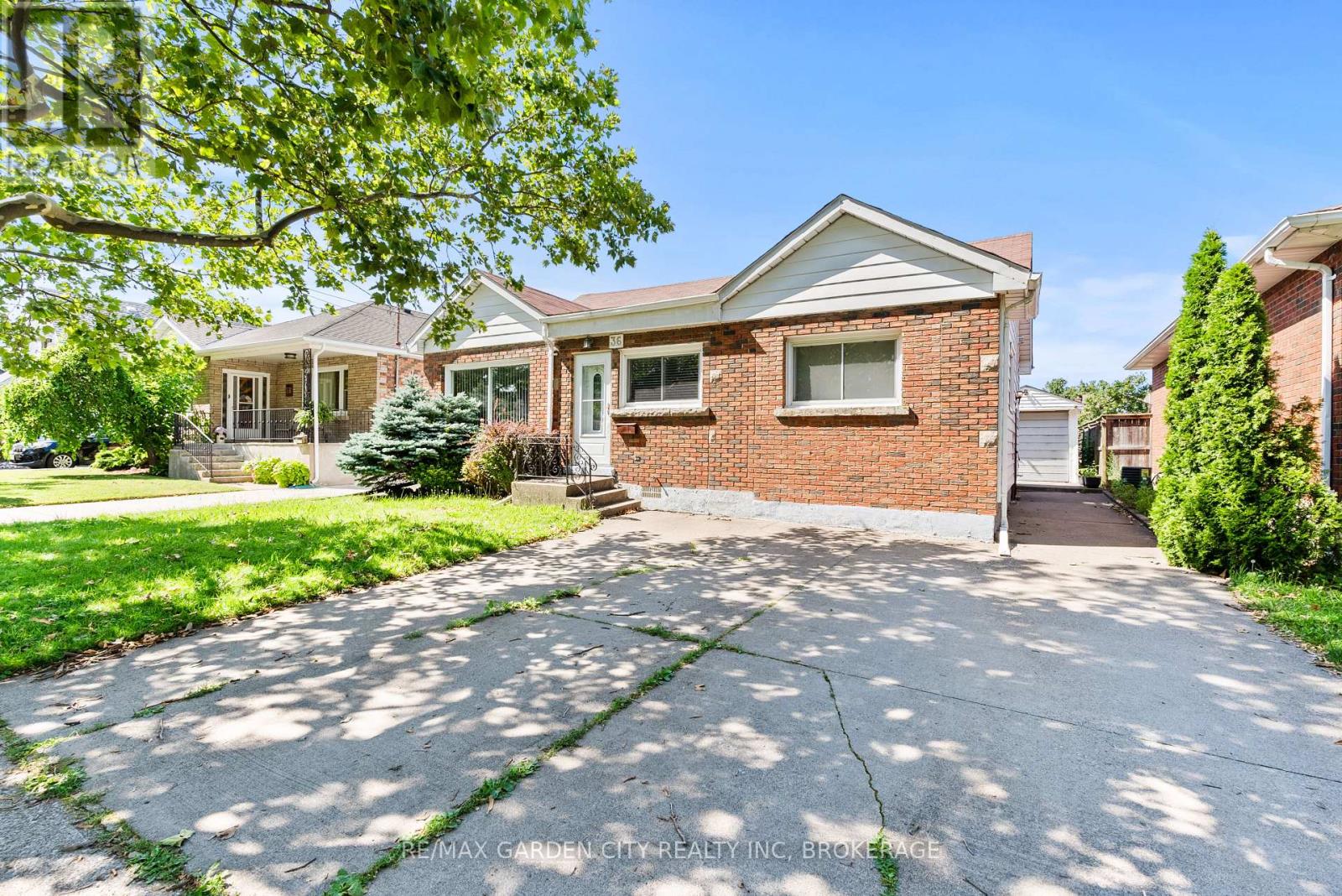 36 Rose Avenue, Thorold, Ontario  L2V 3C6 - Photo 3 - X13605234