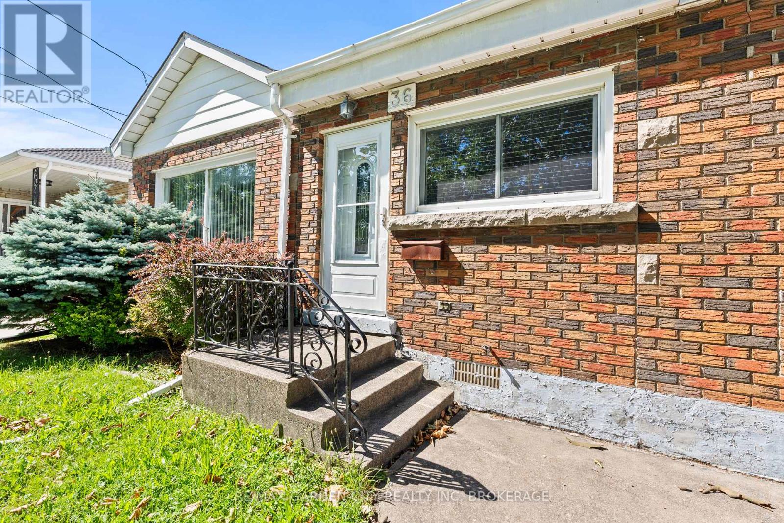 36 Rose Avenue, Thorold, Ontario  L2V 3C6 - Photo 4 - X13605234