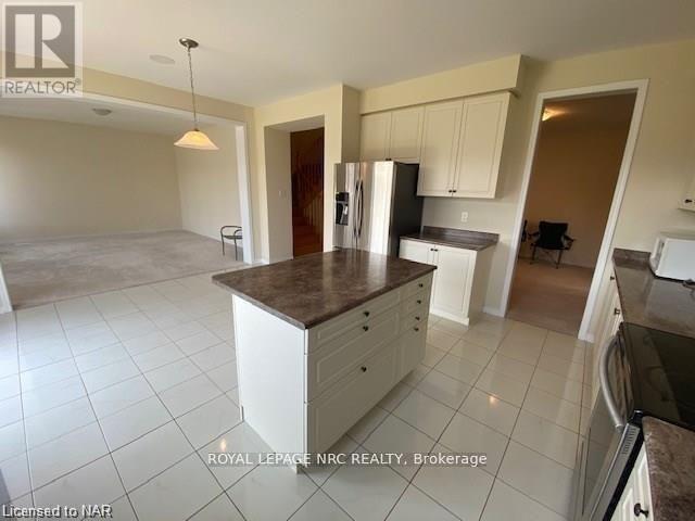 7801 Sassafras Trail, Niagara Falls, Ontario  L2H 0N5 - Photo 19 - X13605372