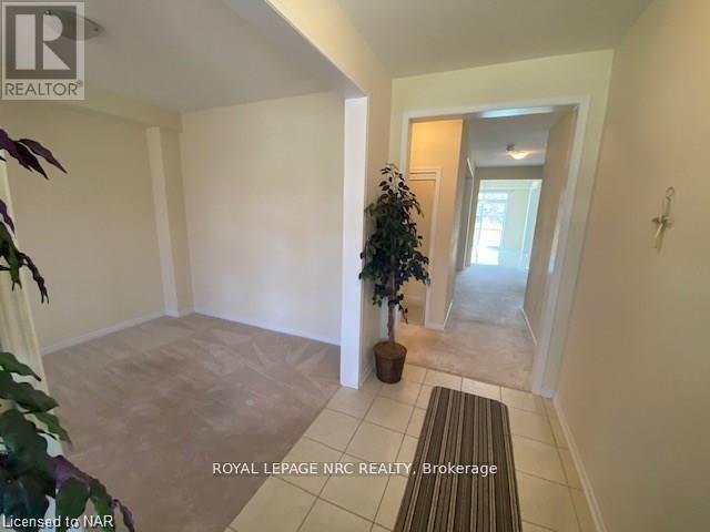 7801 Sassafras Trail, Niagara Falls, Ontario  L2H 0N5 - Photo 7 - X13605372